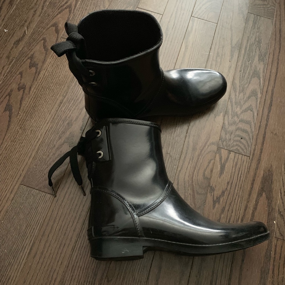 Michael Kors rainboots in great used condition